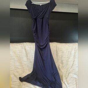 Formal maternity dress